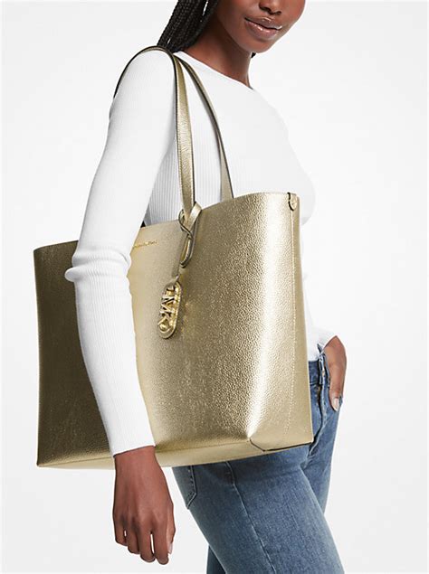 michael kors large mae reversible tote|extra large Michael Kors Tote.